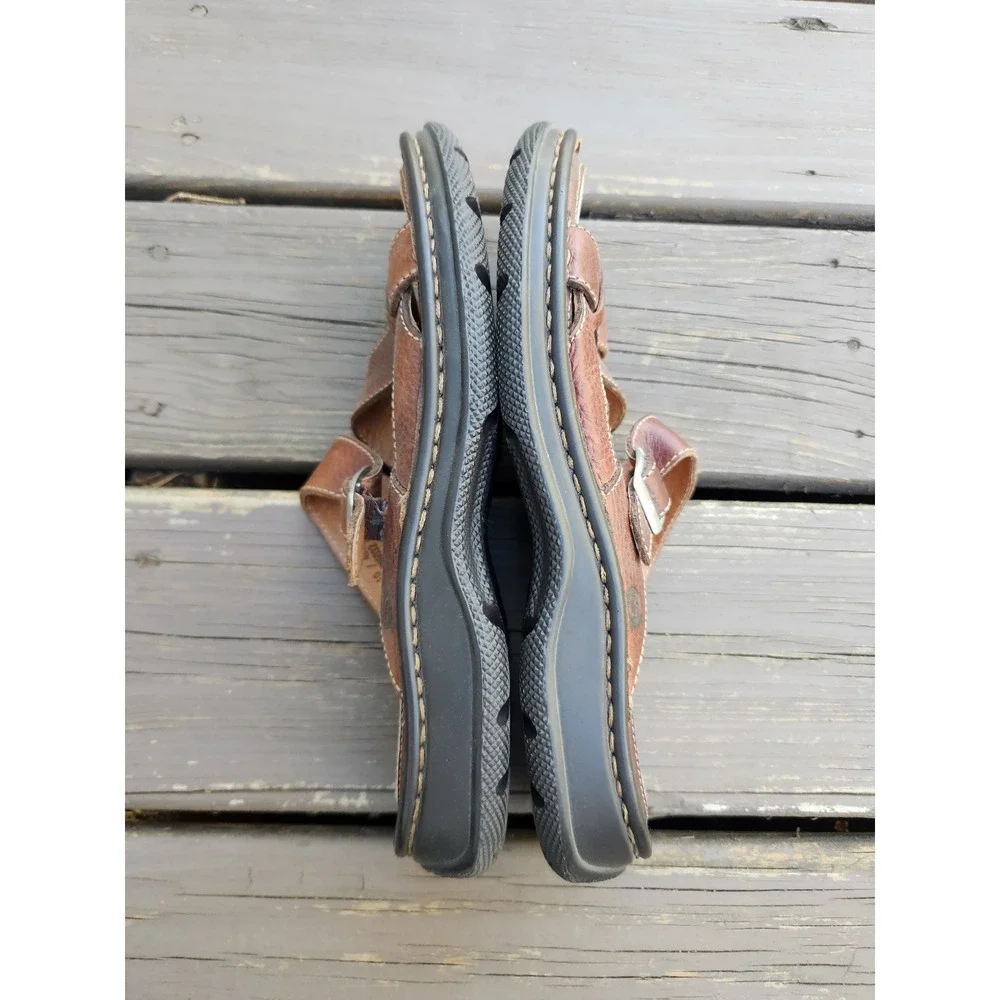 Born‎ Leather Slide Sandals Brown Buckle Strap Hand Crafted Mens 10 EU 42 W6032